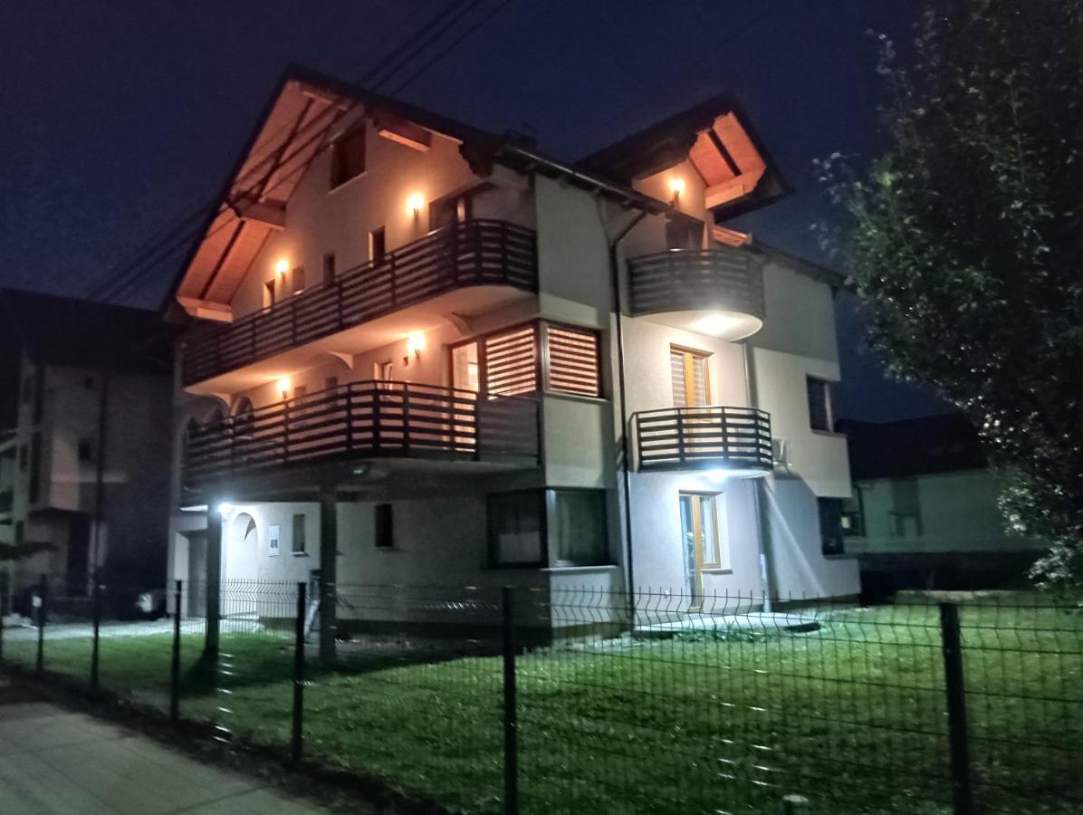 Real * Sarajevo